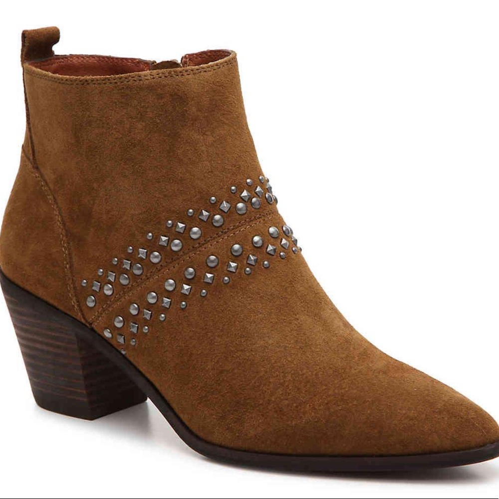 Never worn Lucky Brand caramel suede studded boots. Excellent condition, Sz 10